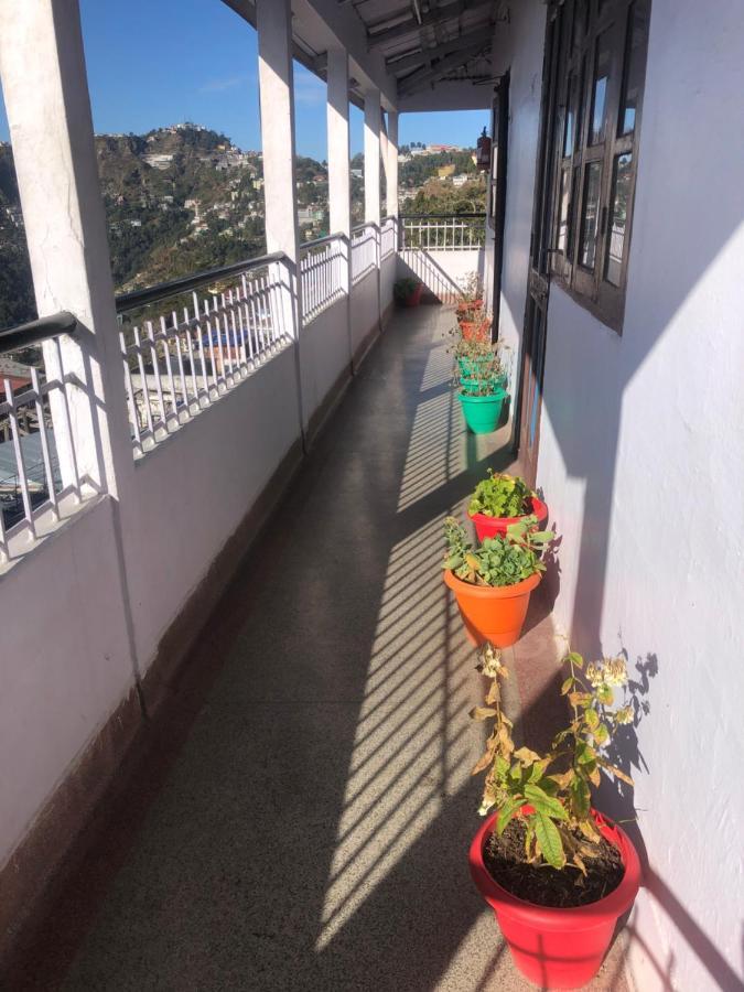 Hotel Walnut Grove Mussoorie Exterior foto