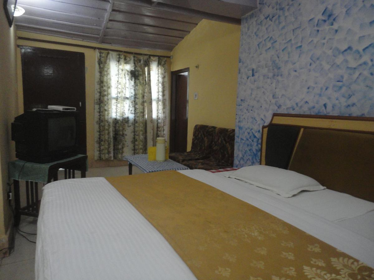 Hotel Walnut Grove Mussoorie Exterior foto